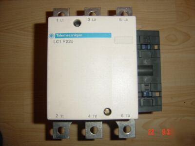 New telemecanique 3 pole contactor ,225A 400V unused
