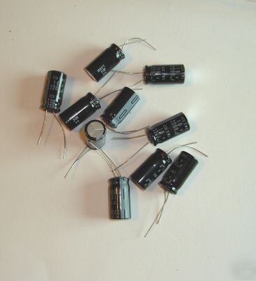 10 p.c 2200MFD 16V dc 85DEG electrolitic capacitors 