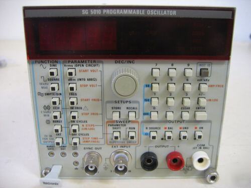 Tektronix SG5010 programmable low distortion oscillator