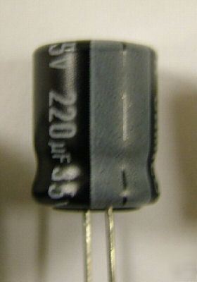 220UF 35 volt radial capacitor electrolytic v 220 35V