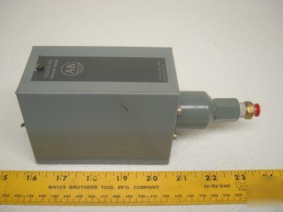 Allen bradley 836 pressure control switch