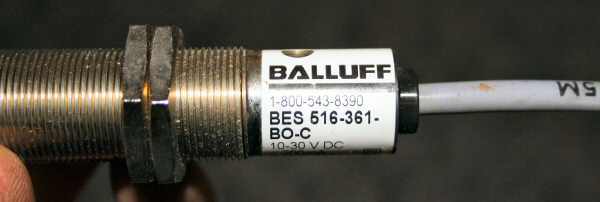 Balluff inductive proximity detector 10-30VDC 8MM 200MA
