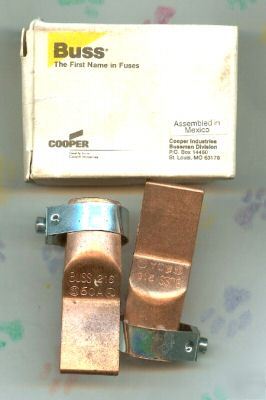 New pair of bussmann fuse reducer 216 class h clips 