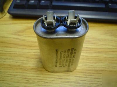 New 1 ronken 440V 10UF a/c motor run capacitor 