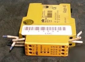 Pilz safety emergency stop relay model PNOZX1