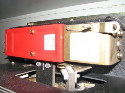 Transformer box automatic transfer switch