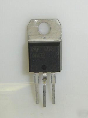 DMV32 st damper + modulation diode original TO220AB pkg