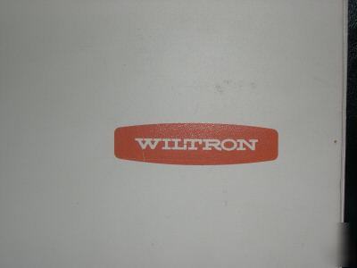 Wiltron model 6213D rf plug-in ops & maintenance manual