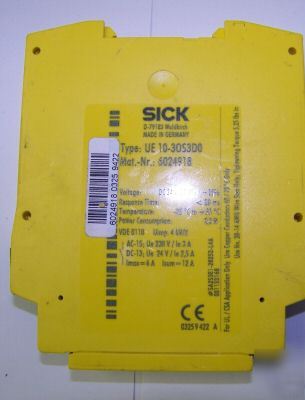 Sick safety relay ue 10-30SD30 6024918