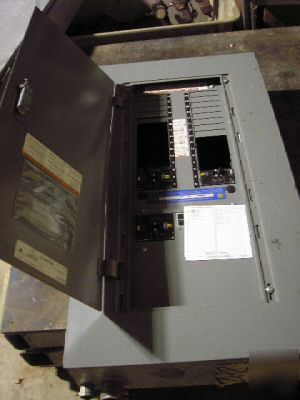 Square d 60 amp nf panelbox w/ 3 circuit breakers