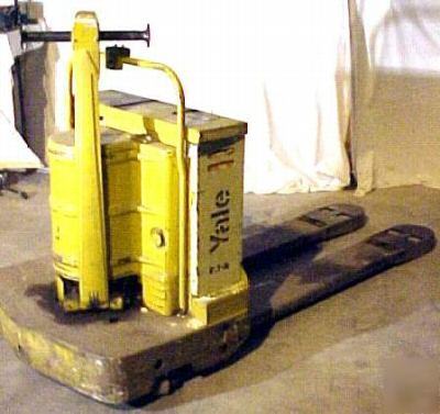 Yale electric pallet jack 4000 lbs 60 in forks in sc