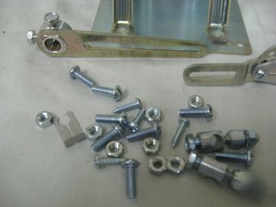 Honeywell damper bracket & linkage assembly Q605A 1070