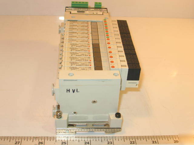 Smc pneumatic 12 solenoid valve bank assembly w/ serial