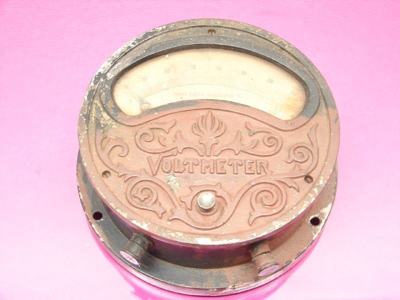Antique cast ornate dongan electric 150 dc voltmeter