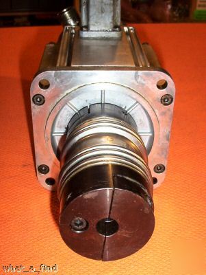 Indramat mac-071-a-0-hs permanent magnet motor MAC071A