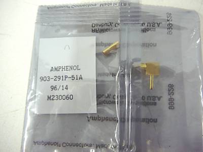 Amphenol smb connector r/a crimp plug 903-291P-51A .