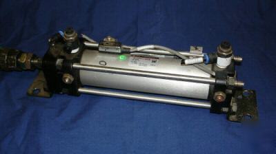 Smc 10-CDA1LN40130FSPL bimba air ram pneumatic cylinder