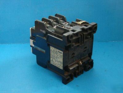 Fuji ac magnetic contactor sc-2N 4NC1Q0, #4046G