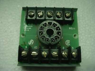 11 pin octal relay socket (qty 20 ea)