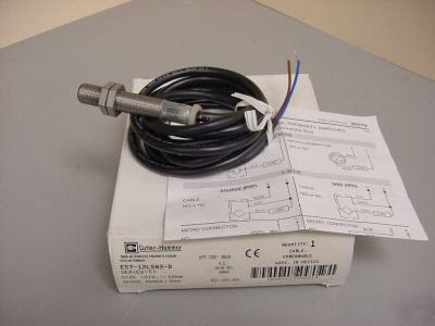 New cutler hammer proximity switch E57-12LS02-d 