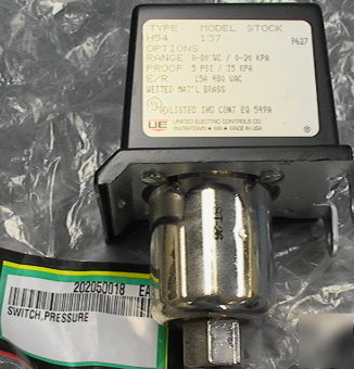 Ue H54 137 pressure switch 0 to 80