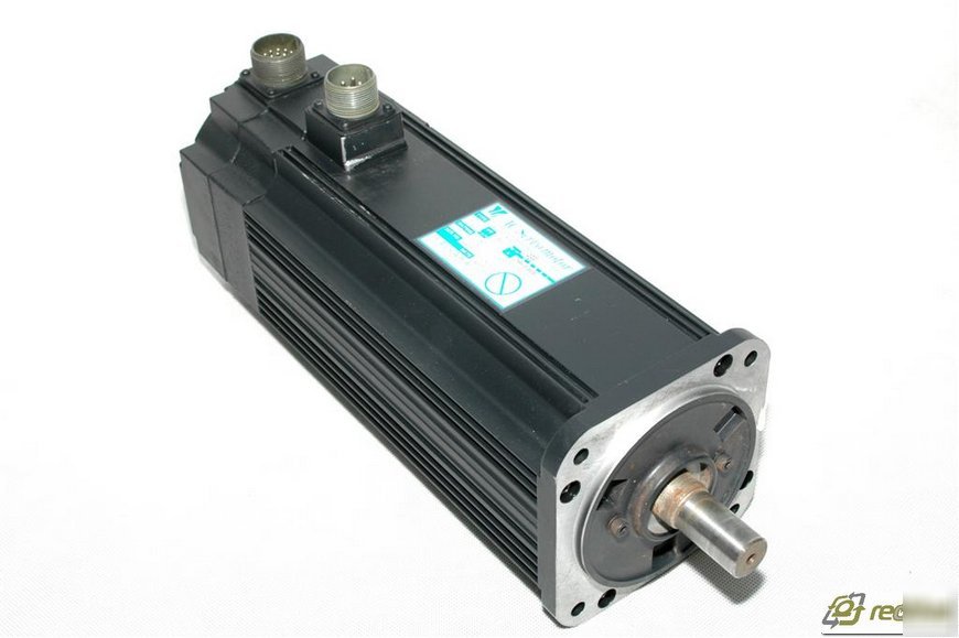 Yaskawa usafed-13FS2 ac servo motor 1.3 kw 1500 rpm