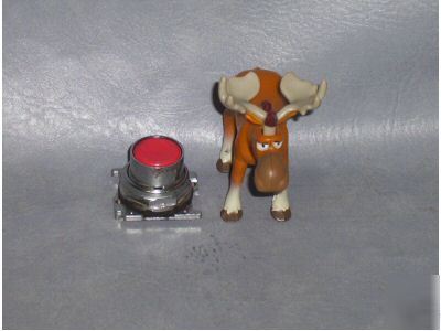 Flat head red push button cutler hammer