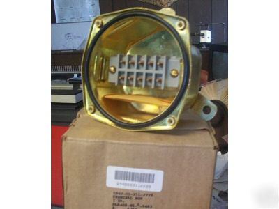 Brass nema 6 submersible connection box 