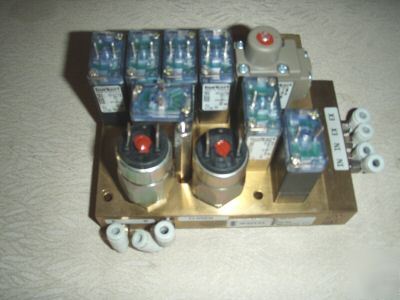 Burkert brass manifold 
