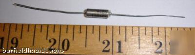 Lot 23 fixed electrolytic capacitors M39003/03-0304