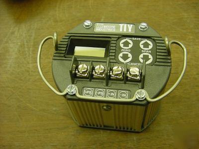 Moore industries tiy programmable, isolated thermo tran