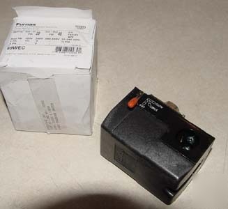 New furnas gard-all pressure switch in box