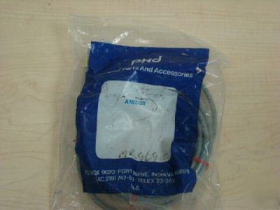 New phd AN12-20 proximity switch, 