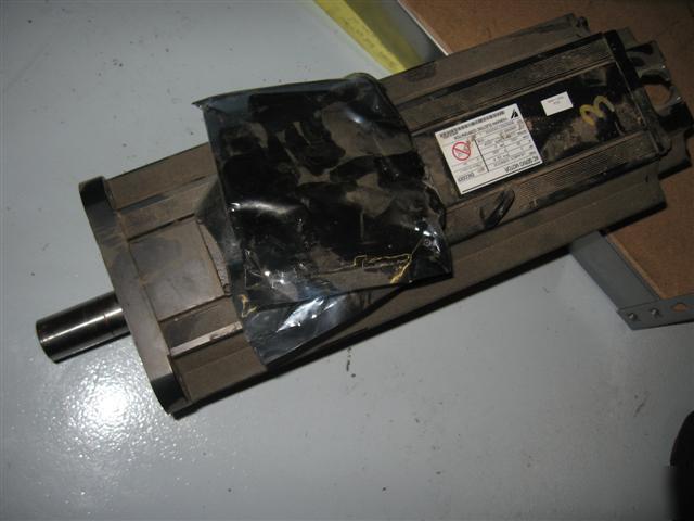 Yaskawa usamed 30BW20E w/ utmah B12BD11 encoder