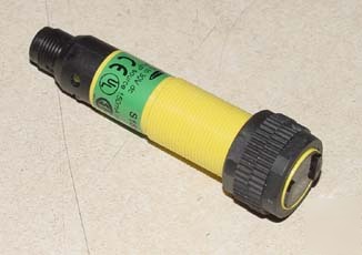 Banner engineering photoelectric sensor S18SP6FF100Q