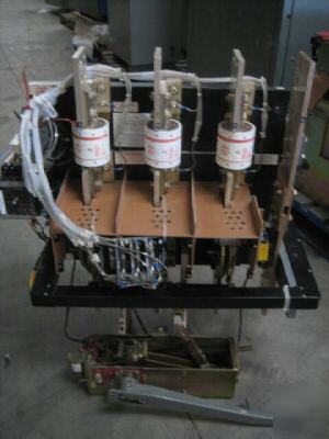 Bolted pressure contact switch vlb 3410-G6 2000 amp 
