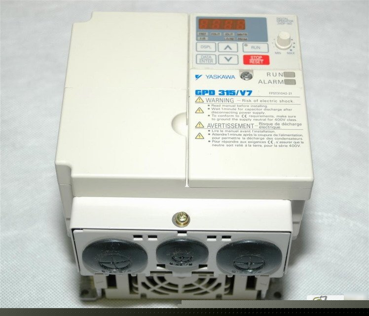 Cimr-V7AM43P71 yaskawa V7/GPD315 5.0HP 460V vfd
