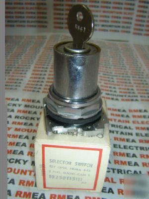 Cutler hammer key oper. selector switch 10250T15111