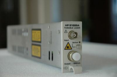 Hp 81689A tunable laser modular for 816X mainframe