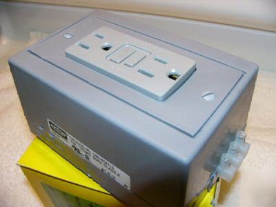 Hubbell gfci receptacle 15 amp 125 volt 