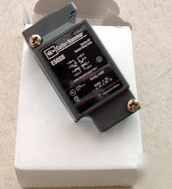New culter hammer limit switch body E50SB in box