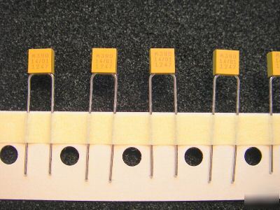 22PF mil-spec ceramic capacitor, M39014/01-1247, 200V