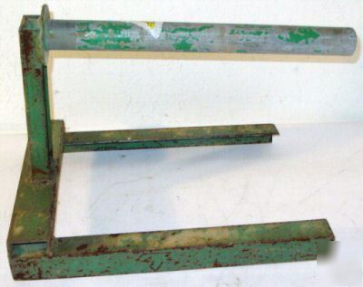 Greenlee 644 rope tugger reel stand (3/16