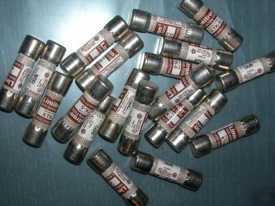 Lot of 28 limitron kitk-5 buss 7 FERRAZ100KA 500VDC 1A