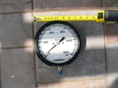 Marsh 0-1500PSI pressure gauge 6