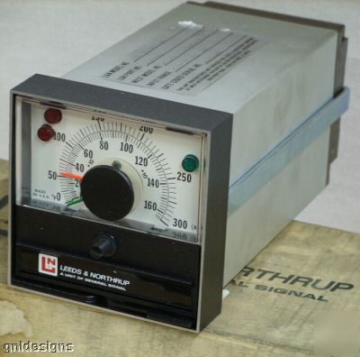 New west/leeds & northrup 1500 temperature controller 