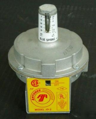 Antunes jd-2 pressure or vacuum air operated switch