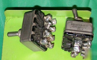 Cutler-hammer toggle switch, 4PST, milspec MS25308-222