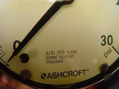 New ashcroft pressure gauge 45 1009RL 0-30 psi 1/2 npt