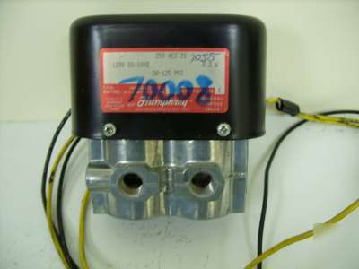 New humphrey general purpose valve 250 4E2 21 120V 